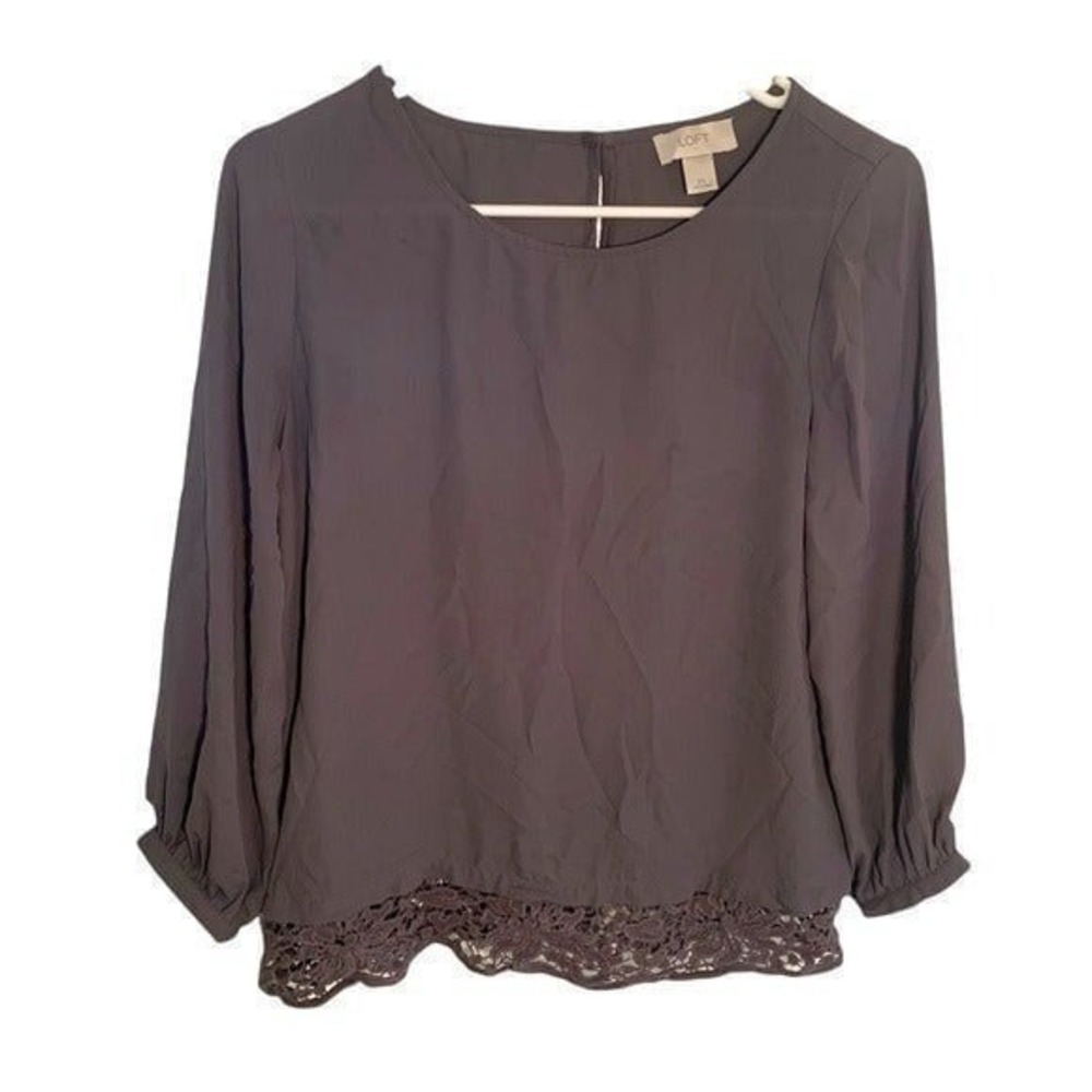Loft Women's Size XS Blouse 3/4 Sleeve Dark Gray Crochet Hem Keyhole Crewneck
